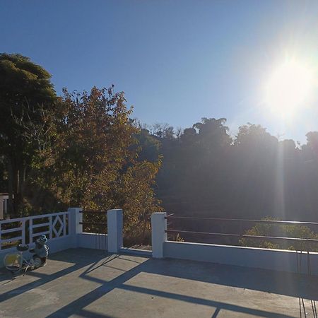 Dwarahat Village Farmstay- Babaji'S Cave エクステリア 写真