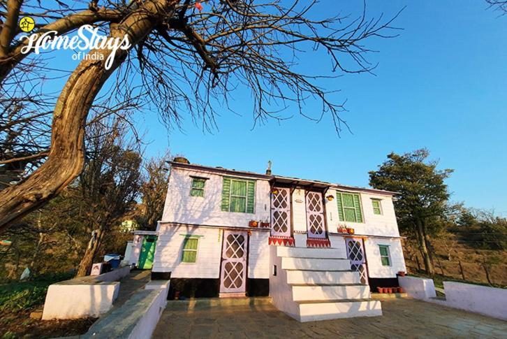 Dwarahat Village Farmstay- Babaji'S Cave エクステリア 写真