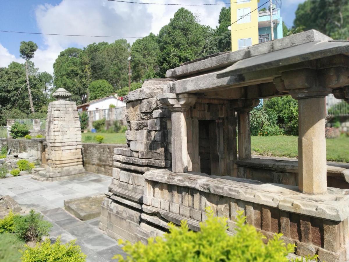 Dwarahat Village Farmstay- Babaji'S Cave エクステリア 写真