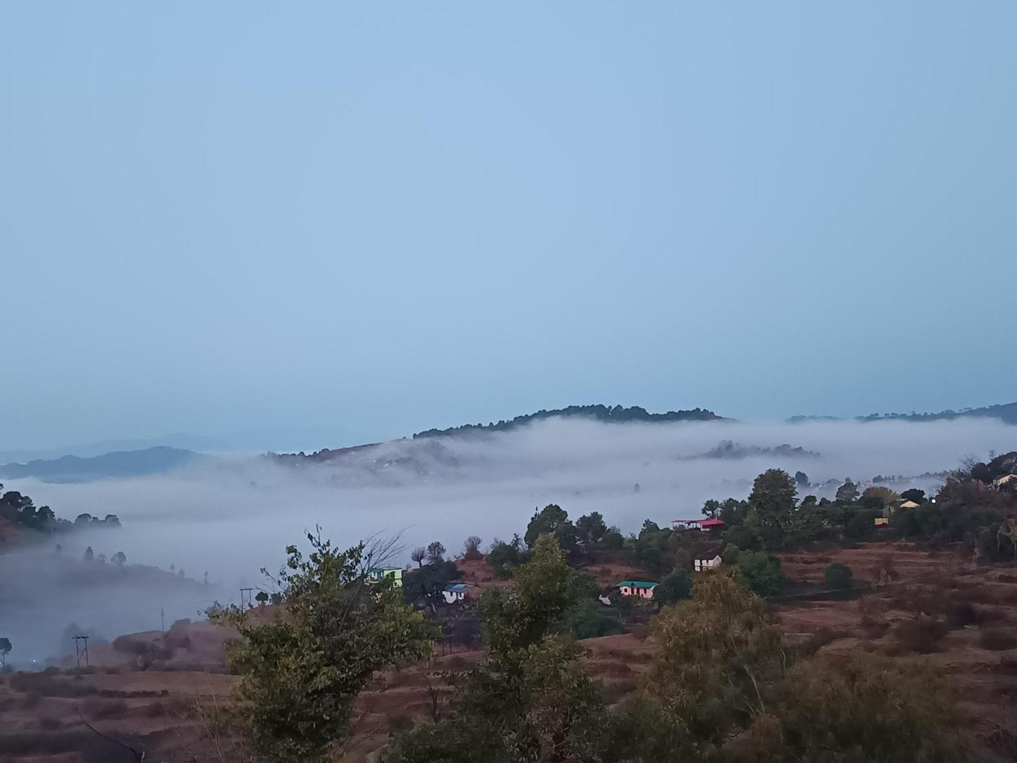Dwarahat Village Farmstay- Babaji'S Cave エクステリア 写真